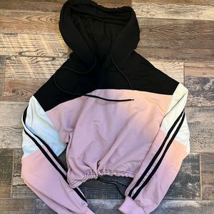 Cropped hoodie- light- small